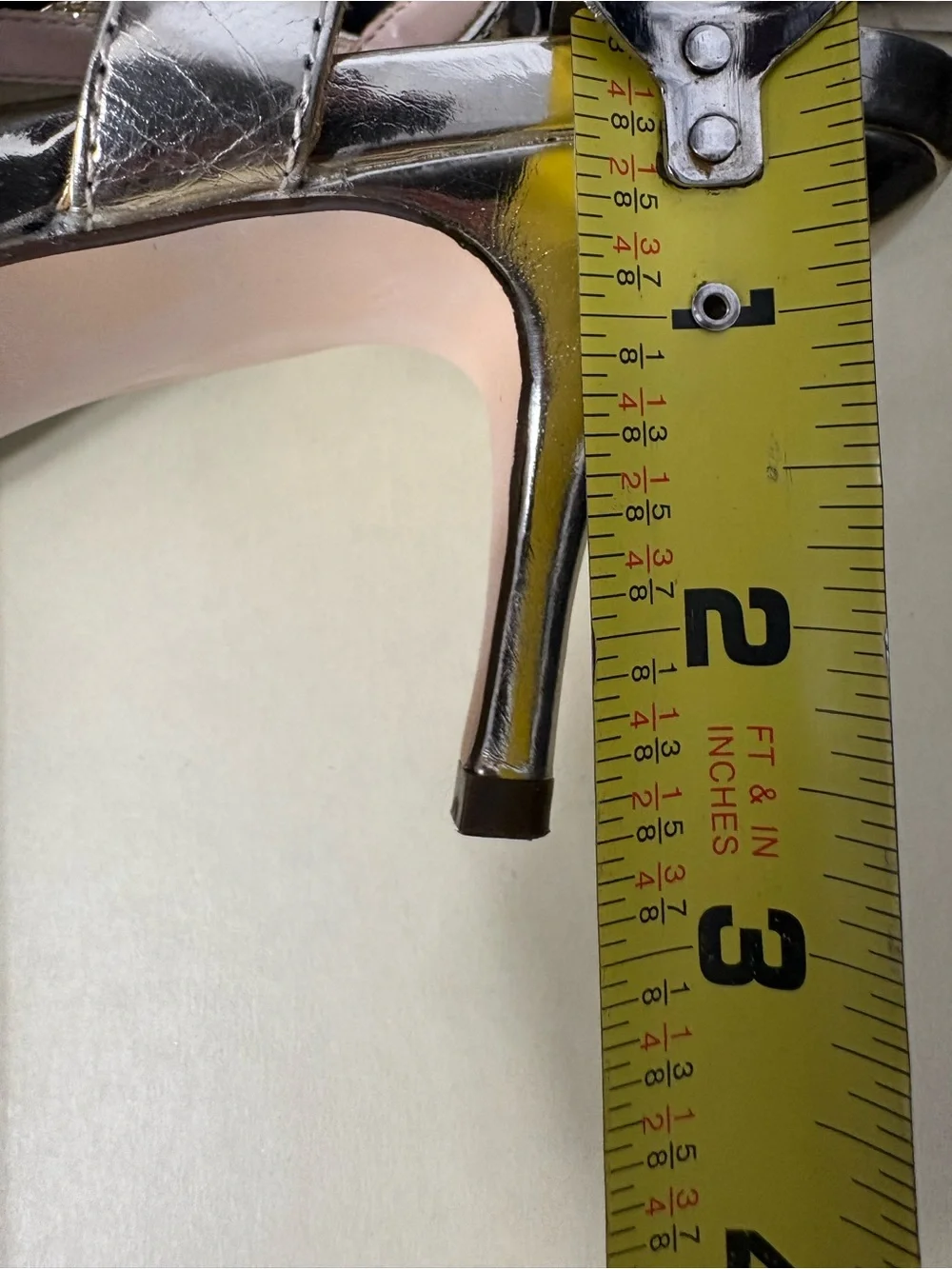 Glitter Pointed Slingback Heels in Gold